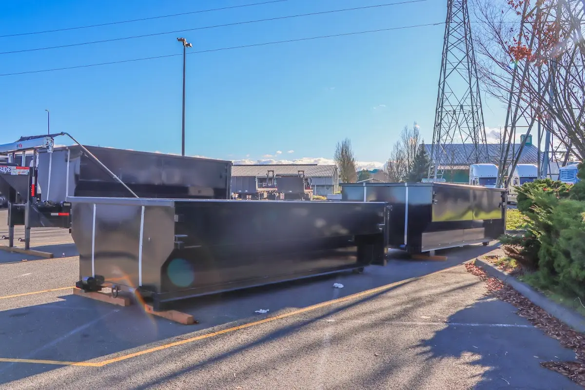 Professional dumpster rental and junk removal service in Murray